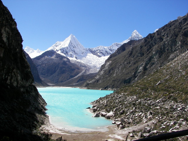 the-lake-paron-in-the-andes