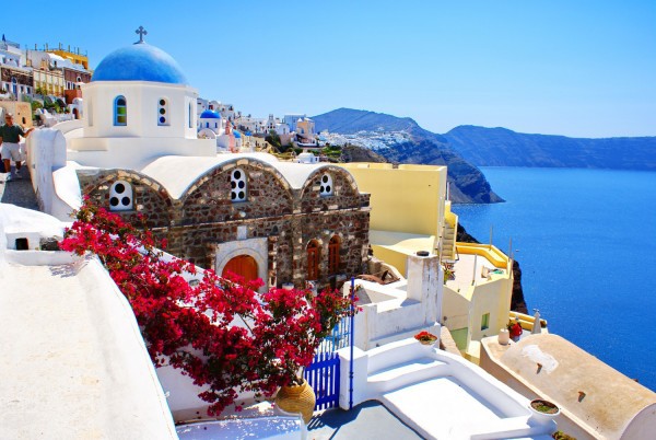 Santorini-greece-1500x1004