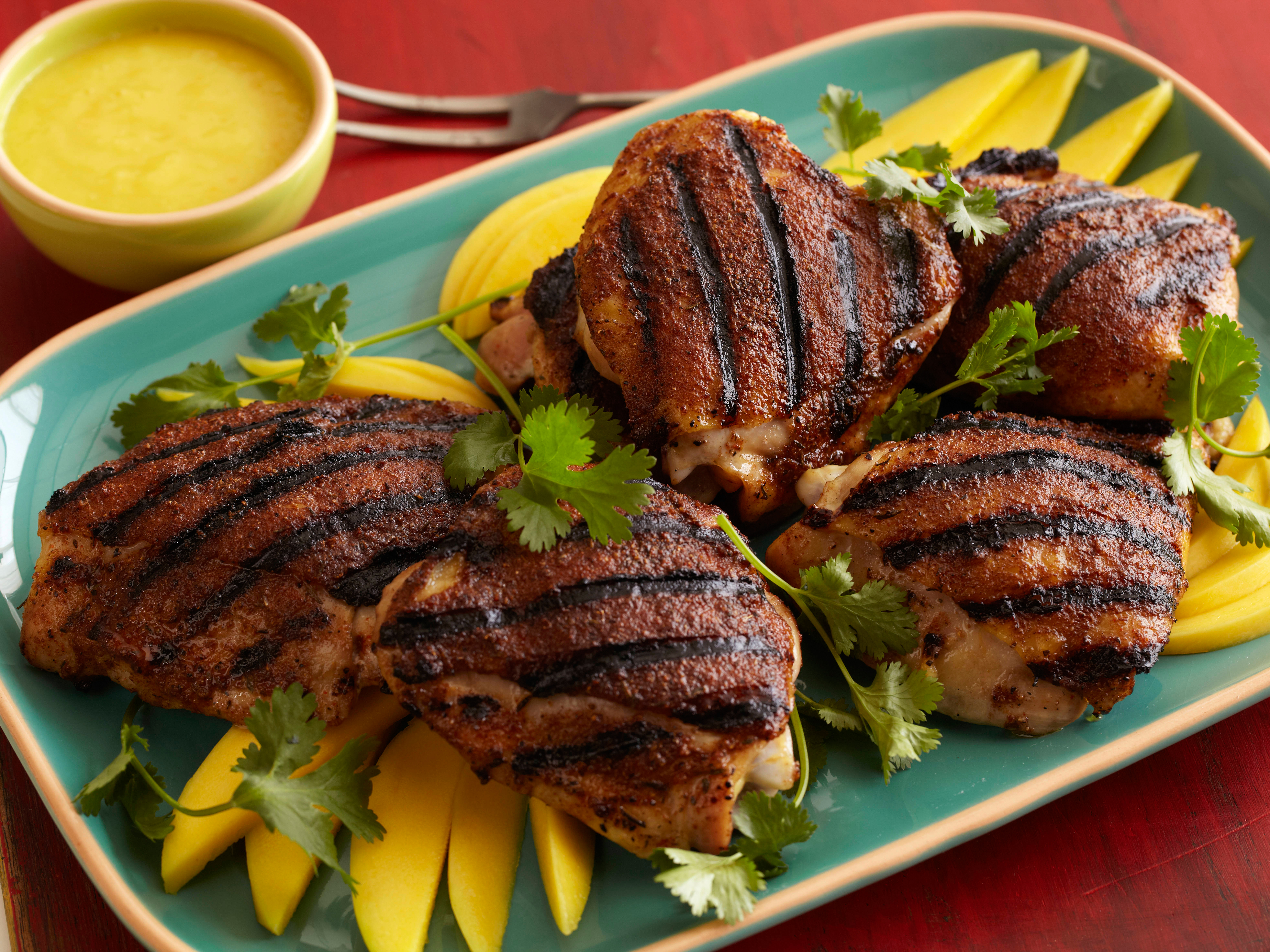 GL1A07_jerk-rubbed-chicken-thighs_s4x3