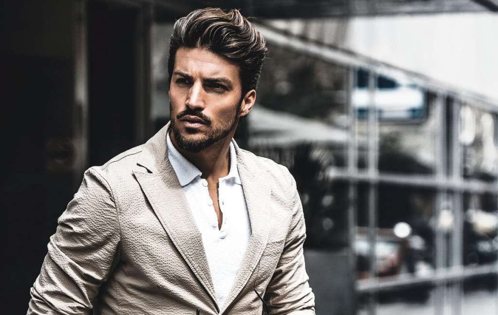 Italian Men - What Makes Them so Appealing in the Fashion World?